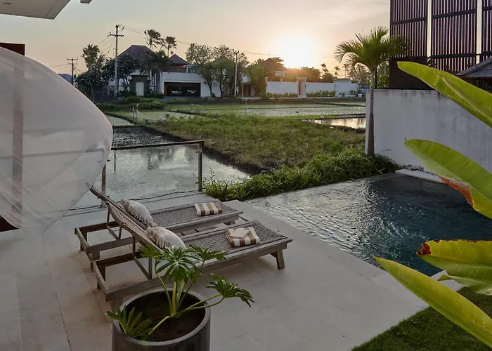 Om Cemagi Villa *